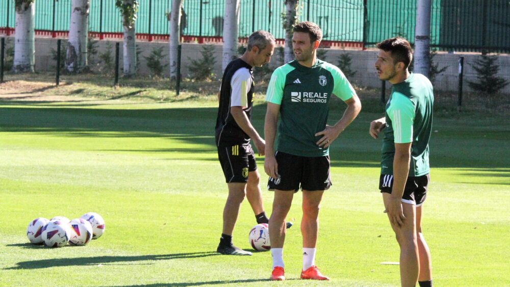 el-burgos-cf-confirma-la-salida-de-david-goldar