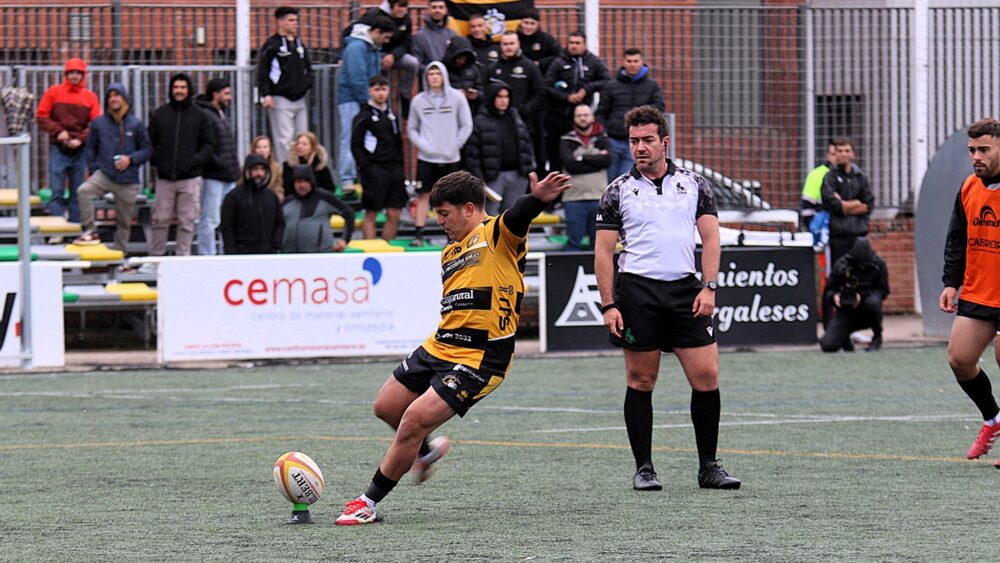 triunfo-apurado-del-aparejadores-para-alcanzar-las-semifinales-(17-13)
