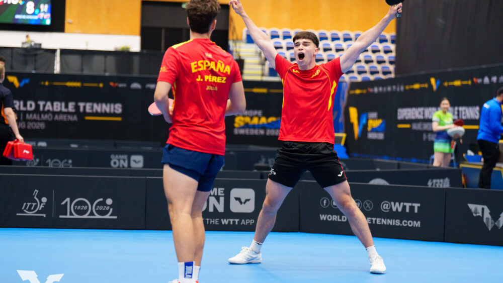 daniel-y-maria-berzosa-disputan-el-smash-de-suecia