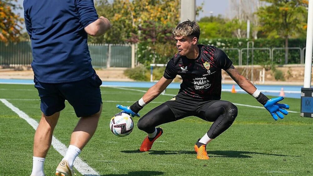 el-burgos-firma-al-portero-bruno-iribarne-por-cuatro-temporadas