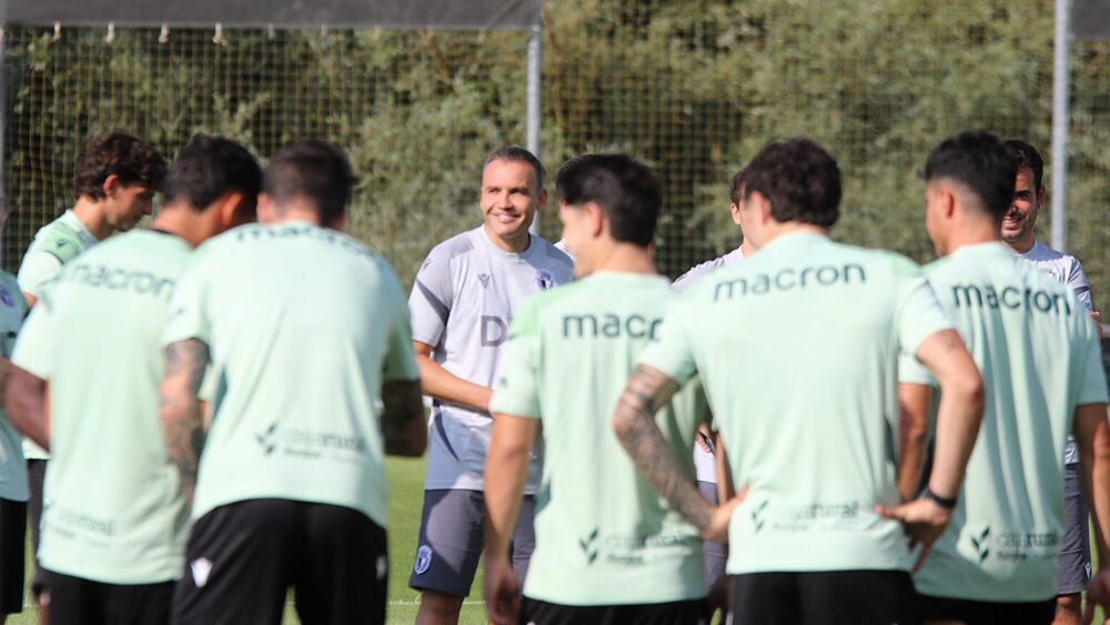 sergio-francisco:-«estamos-preparados-para-competir-ante-el-cordoba»