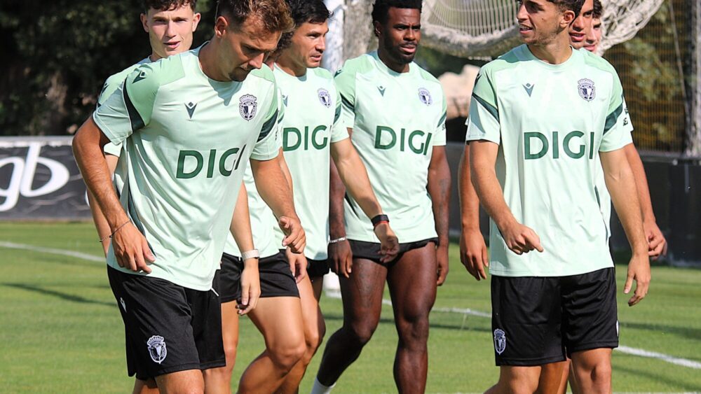 el-burgos-quiere-sorprender-al-real-oviedo-de-calero