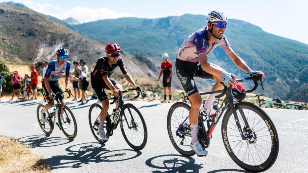 mario-aparicio-entra-en-el-top-14 de-la-vuelta-a-espana