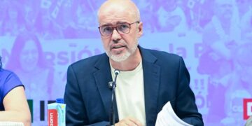 sordo-traslada-tranquilidad-a-la-plantilla-de-renault-y-avala-pactos-para-blindar-el-sector