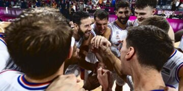 el-san-pablo-burgos-estrena-su-casillero-en-acb-(81-94)