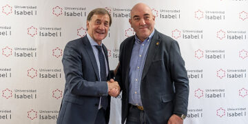 el-aparejadores-burgos-renueva-su-convenio-con-la-universidad-isabel-i