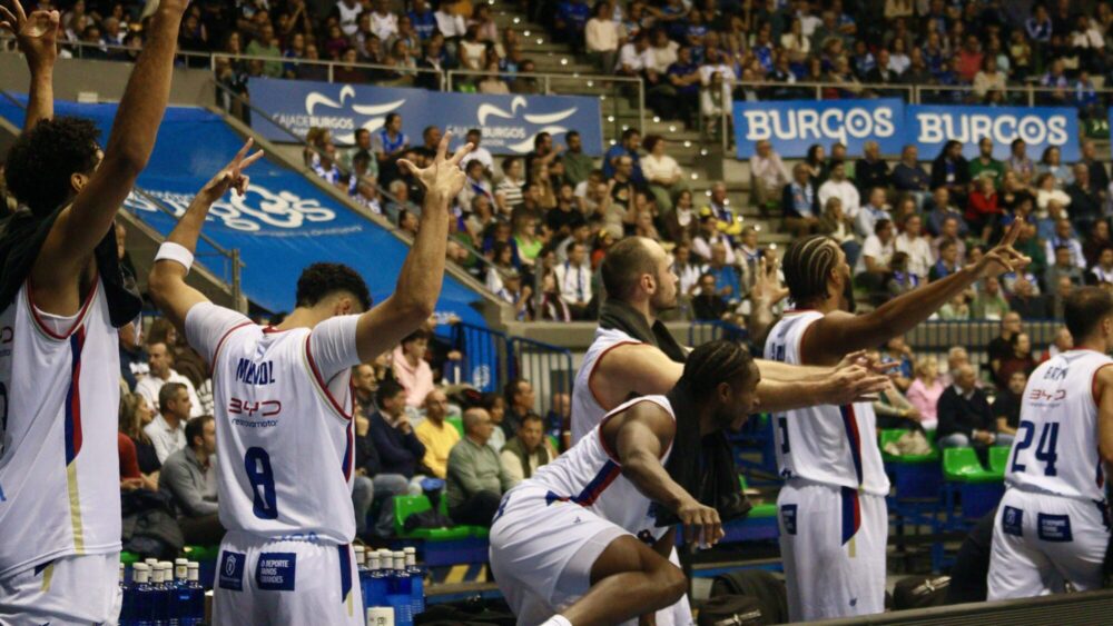 un-horroroso-san-pablo-burgos-se-hunde-en-el-coliseum-(72-79)