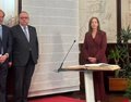 manueco-encomienda-a-la-nueva-consejera-de-educacion-estar-cerca-de-la-comunidad-educativa-para-“elevar-el-nivel”